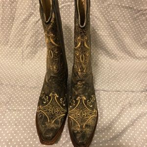 Corral Boots